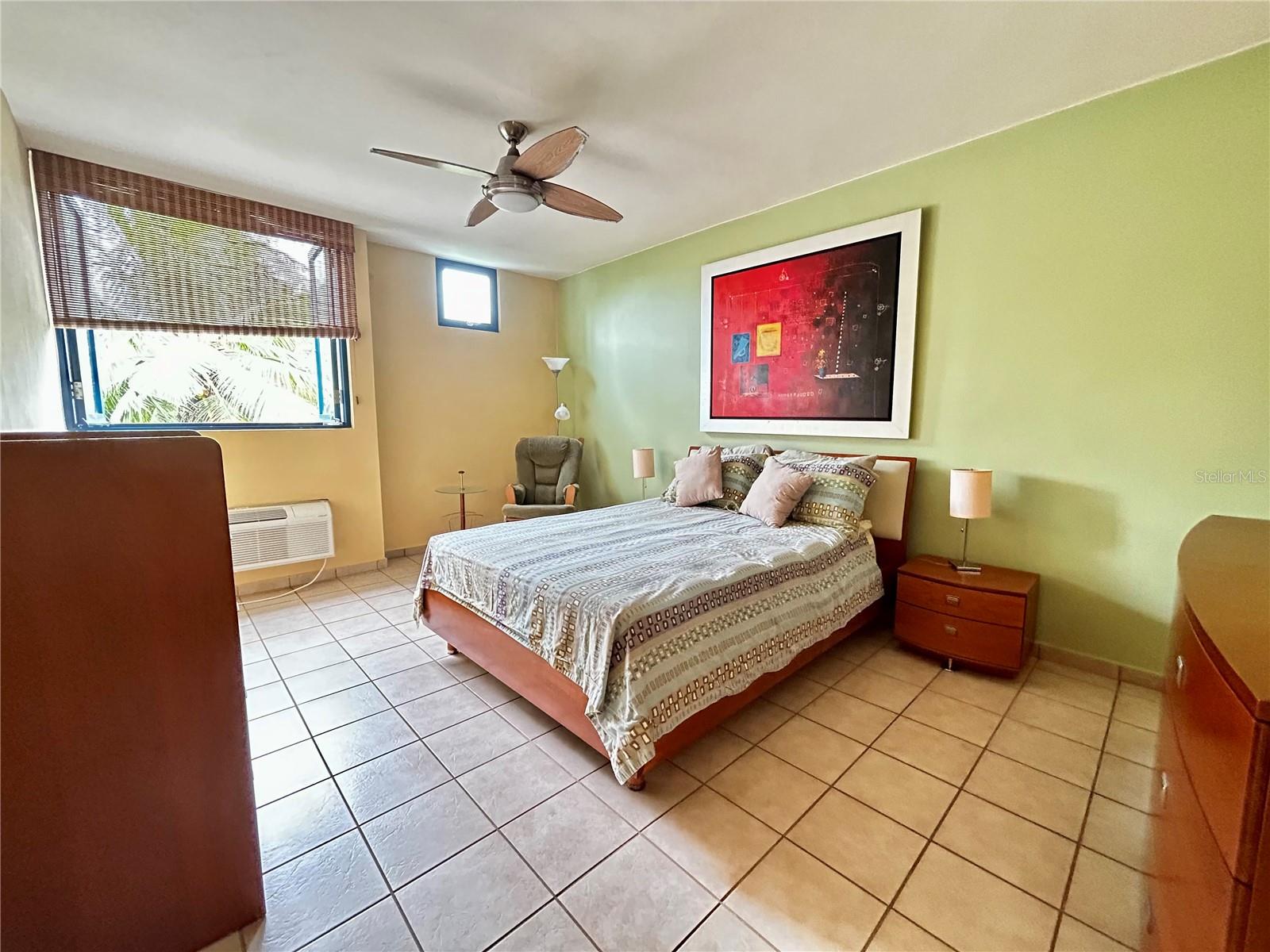 COND. PALMA DORADA VILLAGE - Residential