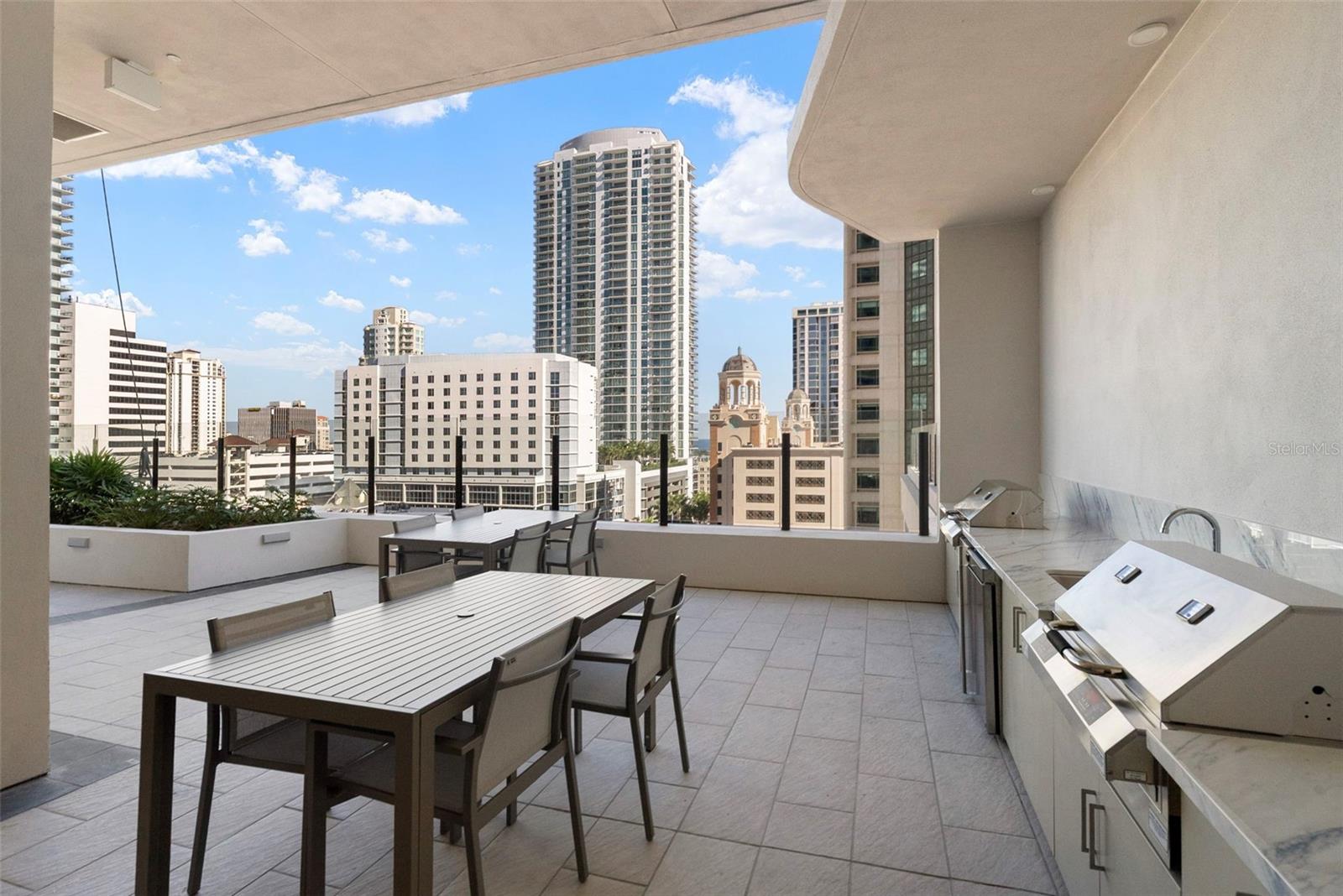 ART HOUSE - Residential