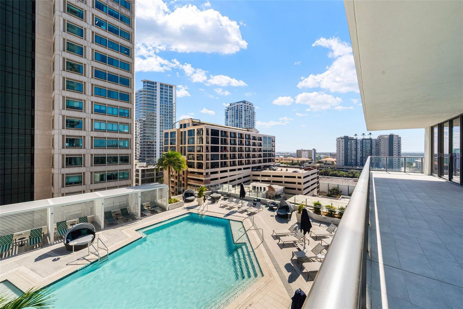 ART HOUSE - Residential