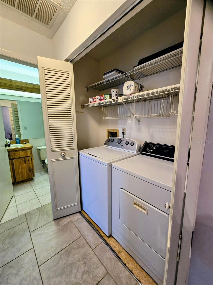 BELLE OAK VILLAS - Residential