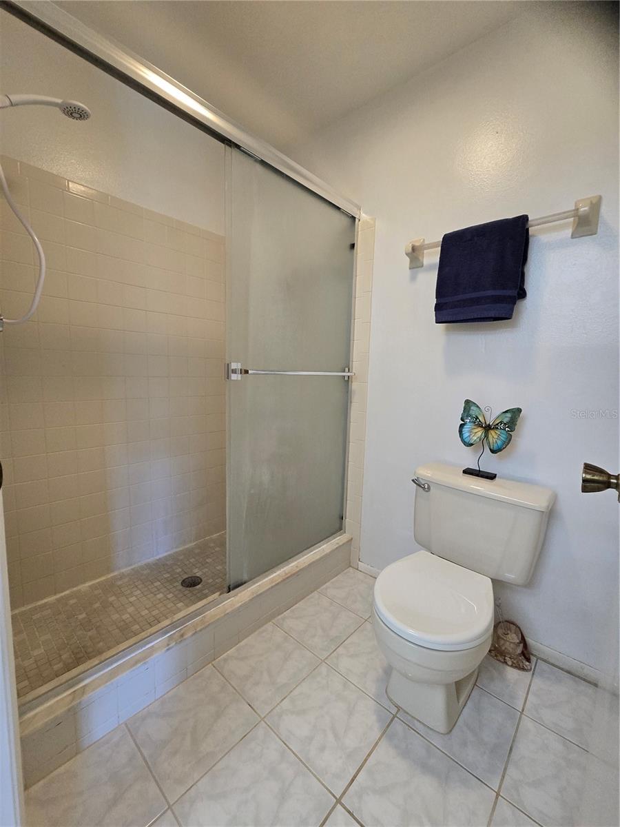 BELLE OAK VILLAS - Residential