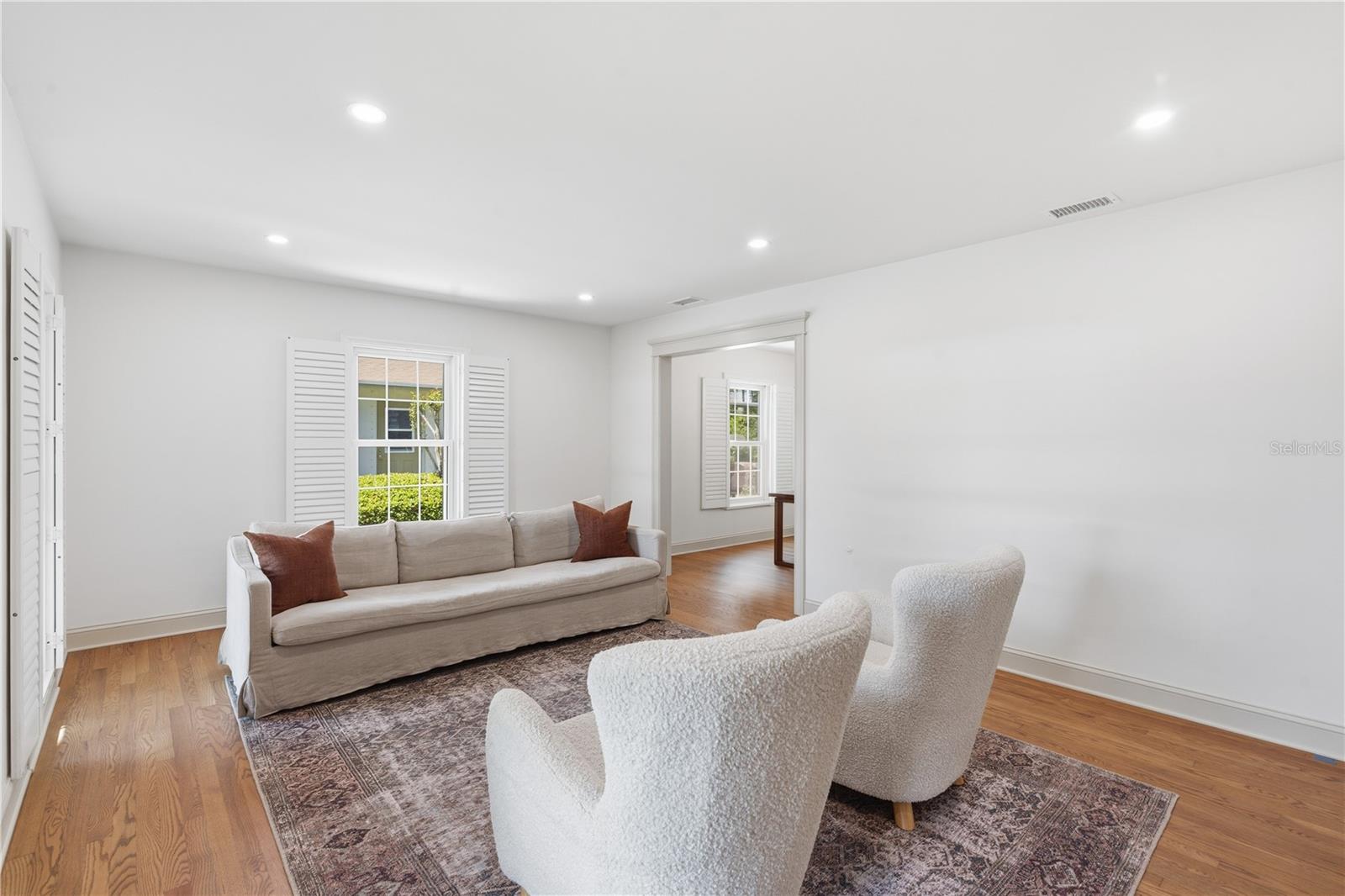 OAK PARK ESTATES 2ND ADD - Residential