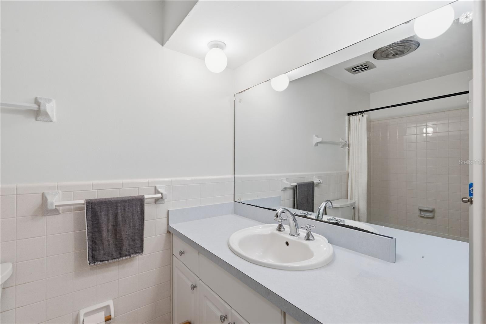 OAK PARK ESTATES 2ND ADD - Residential