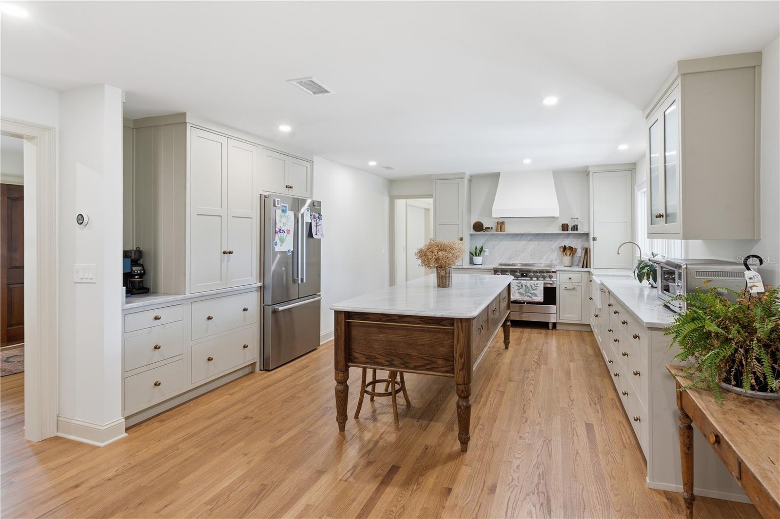 OAK PARK ESTATES 2ND ADD - Residential