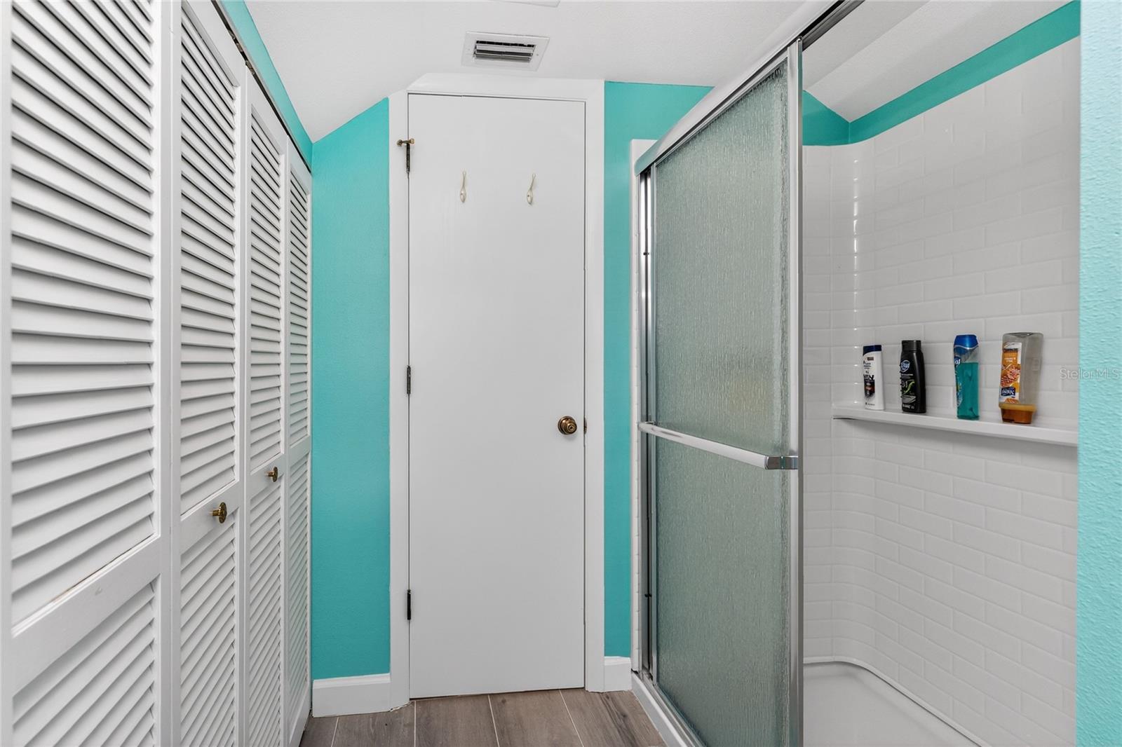 TYLER & DARLING ADD 01 - Residential