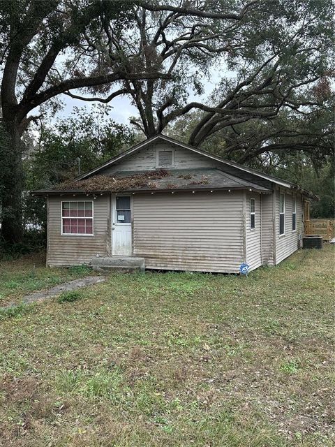 A home in DADE CITY