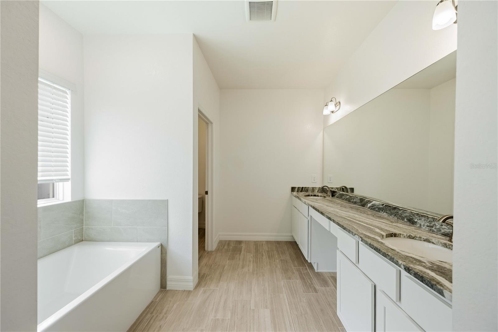 HERITAGE STATION - Residential