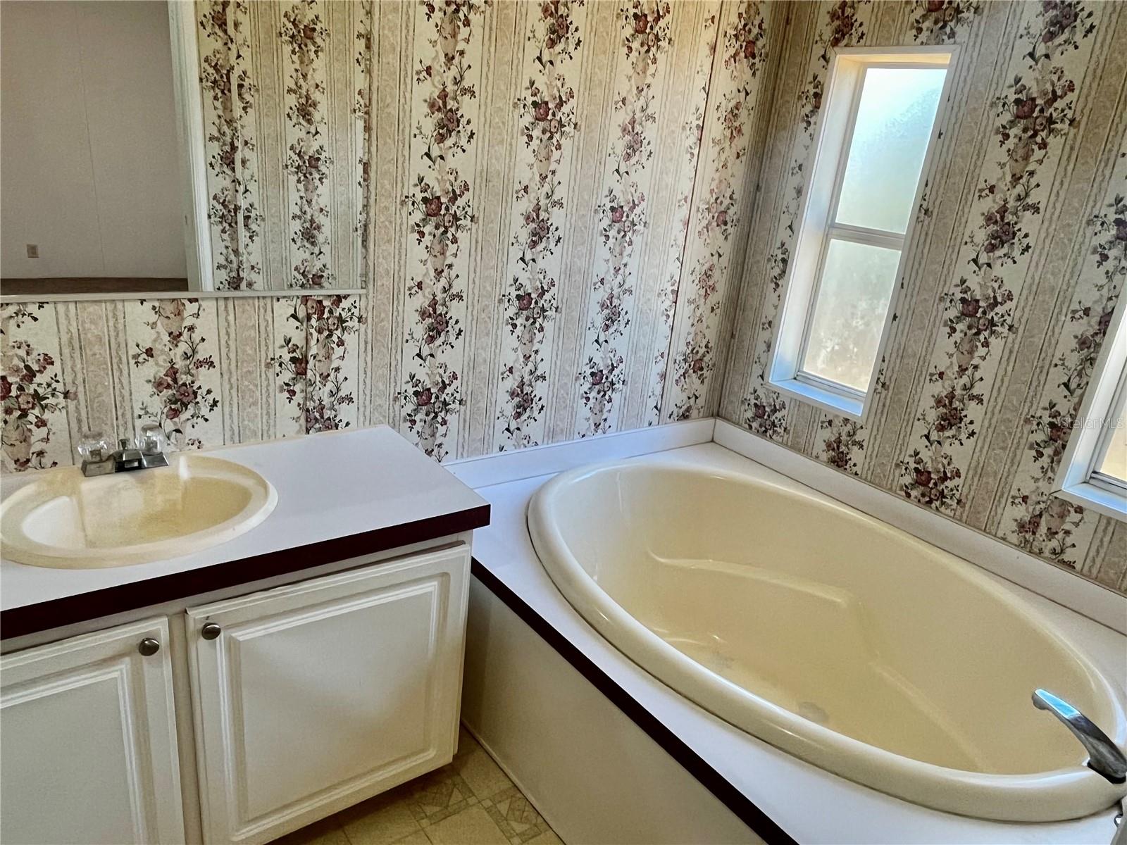 BELLEVIEW HEIGHTS ESTATE - Residential