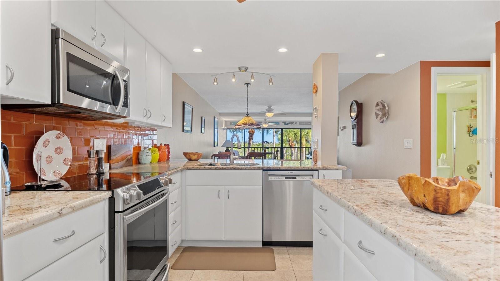 SANDPIPER KEY CONDO - Residential