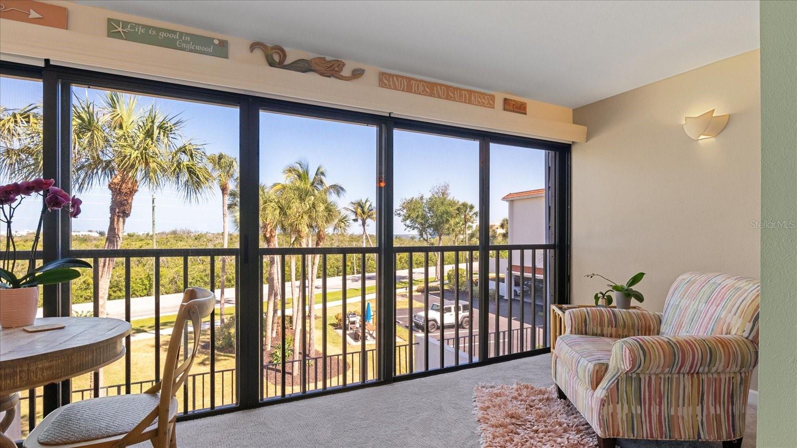 SANDPIPER KEY CONDO - Residential