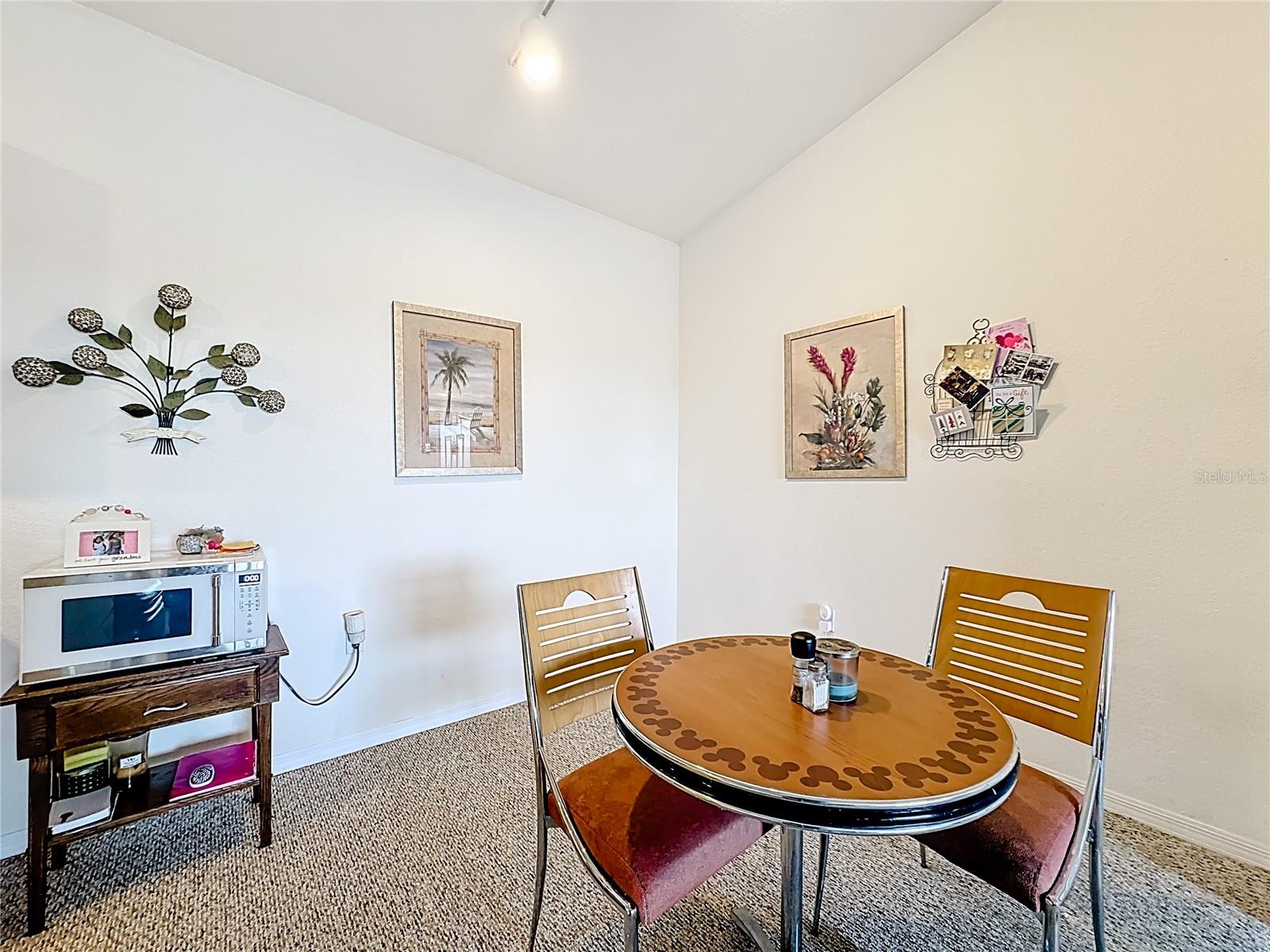 VISCONTI WEST BLDG 5 - Residential