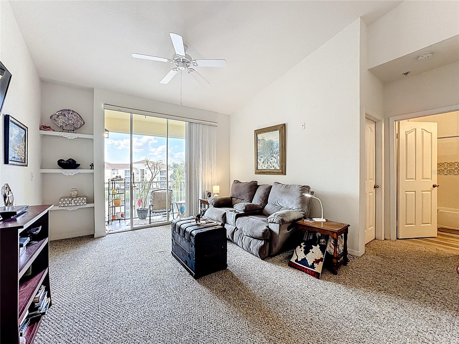 VISCONTI WEST BLDG 5 - Residential