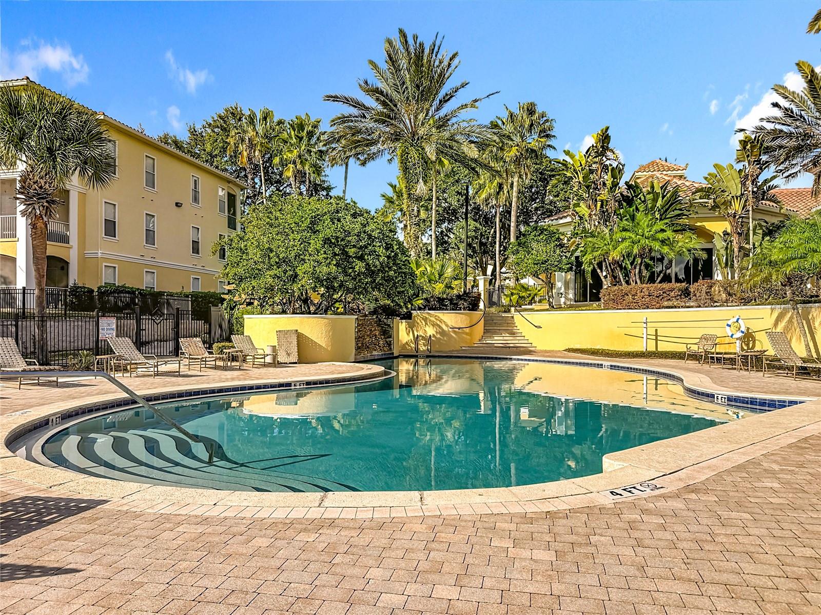 VISCONTI WEST BLDG 5 - Residential