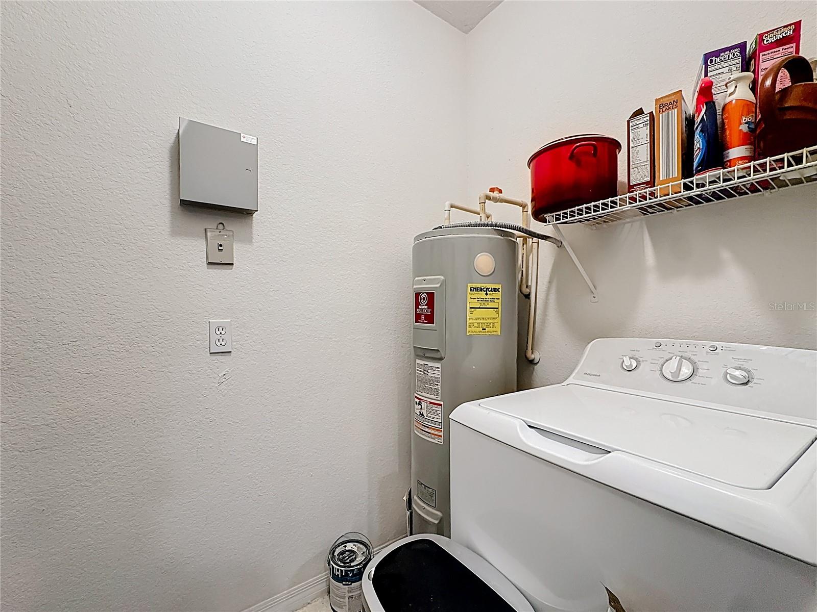 VISCONTI WEST BLDG 5 - Residential