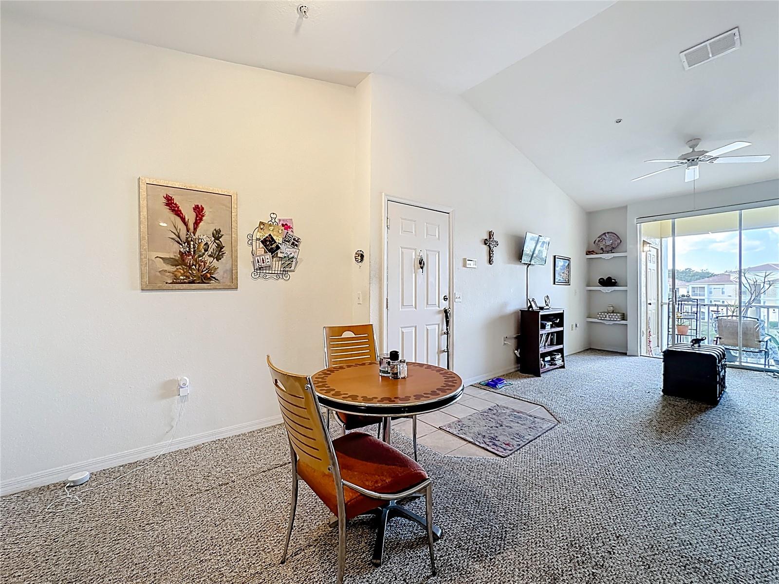 VISCONTI WEST BLDG 5 - Residential