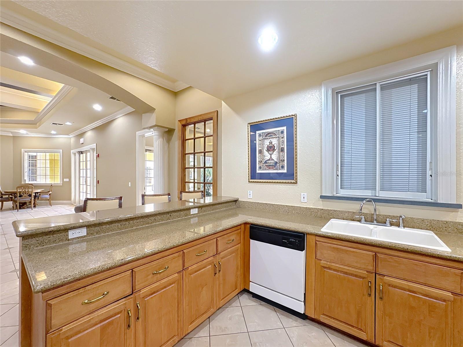 VISCONTI WEST BLDG 5 - Residential