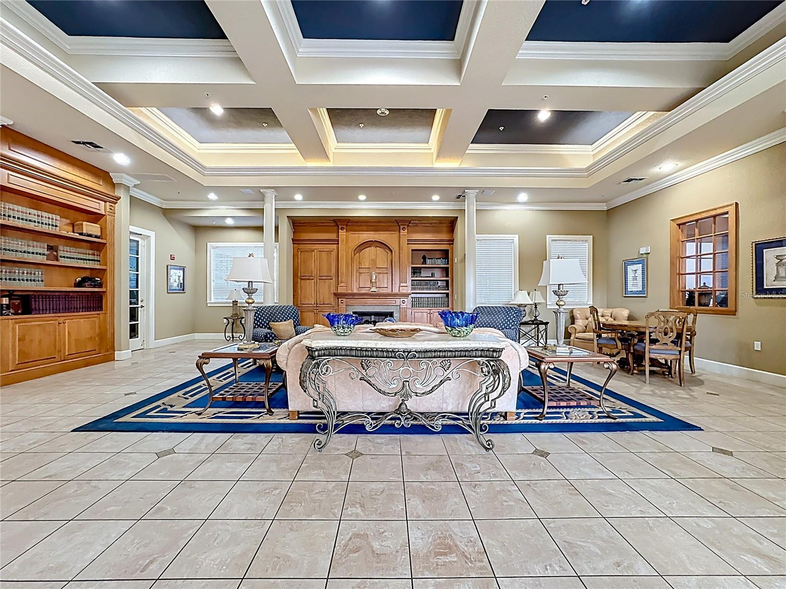 VISCONTI WEST BLDG 5 - Residential