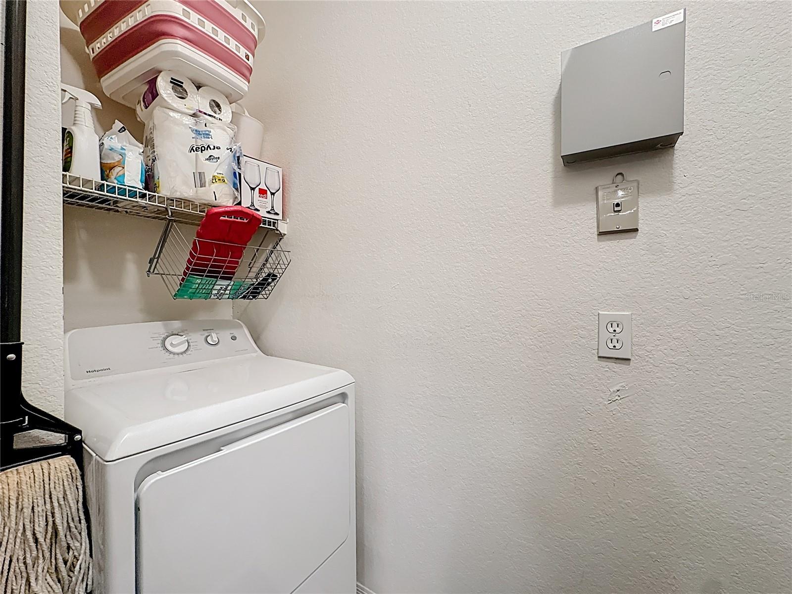 VISCONTI WEST BLDG 5 - Residential