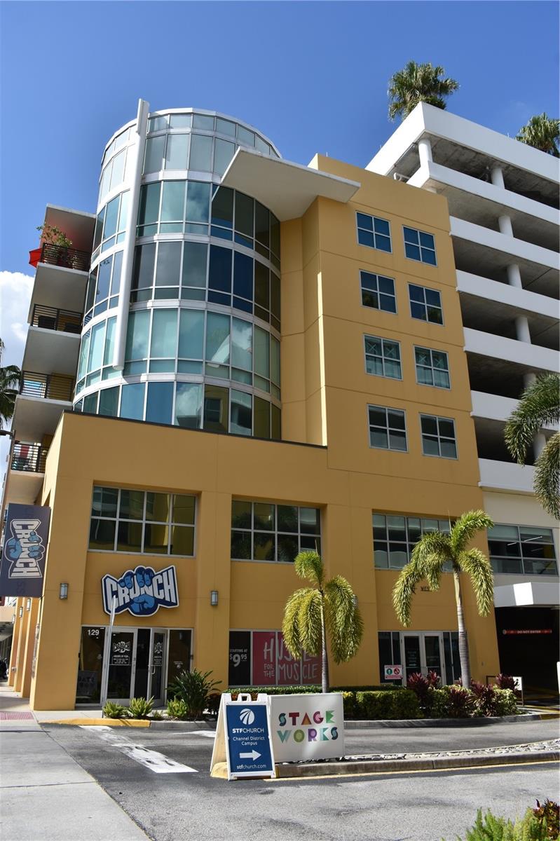 1120 E KENNEDY BOULEVARD 1423