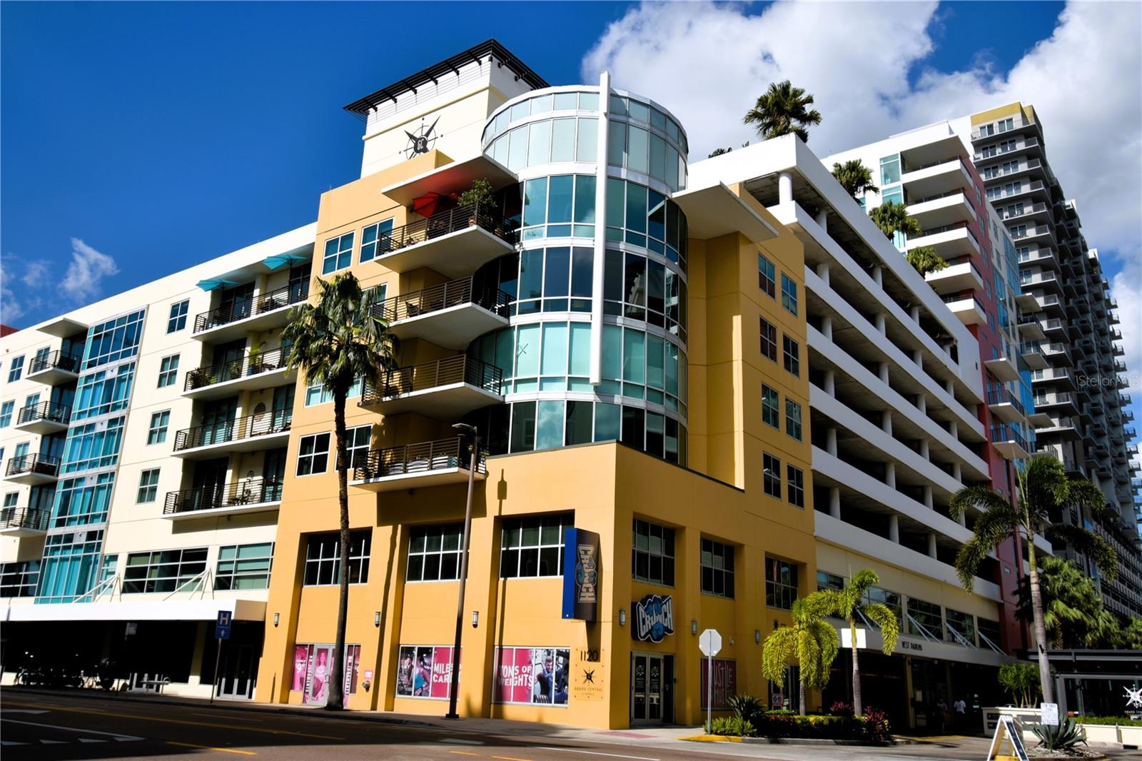 1120 E KENNEDY BOULEVARD 1423