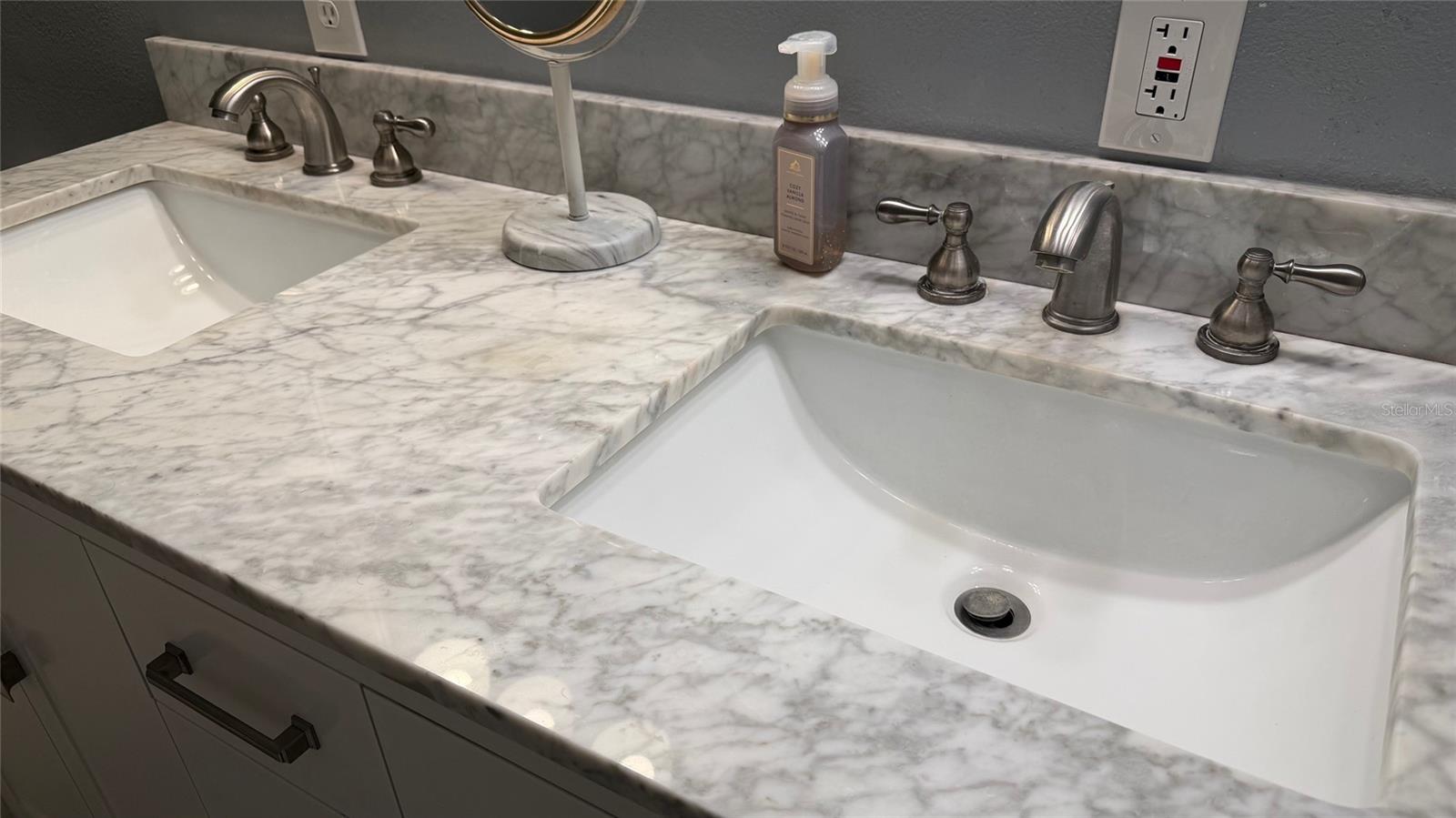 VALLEY WOOD - Residential