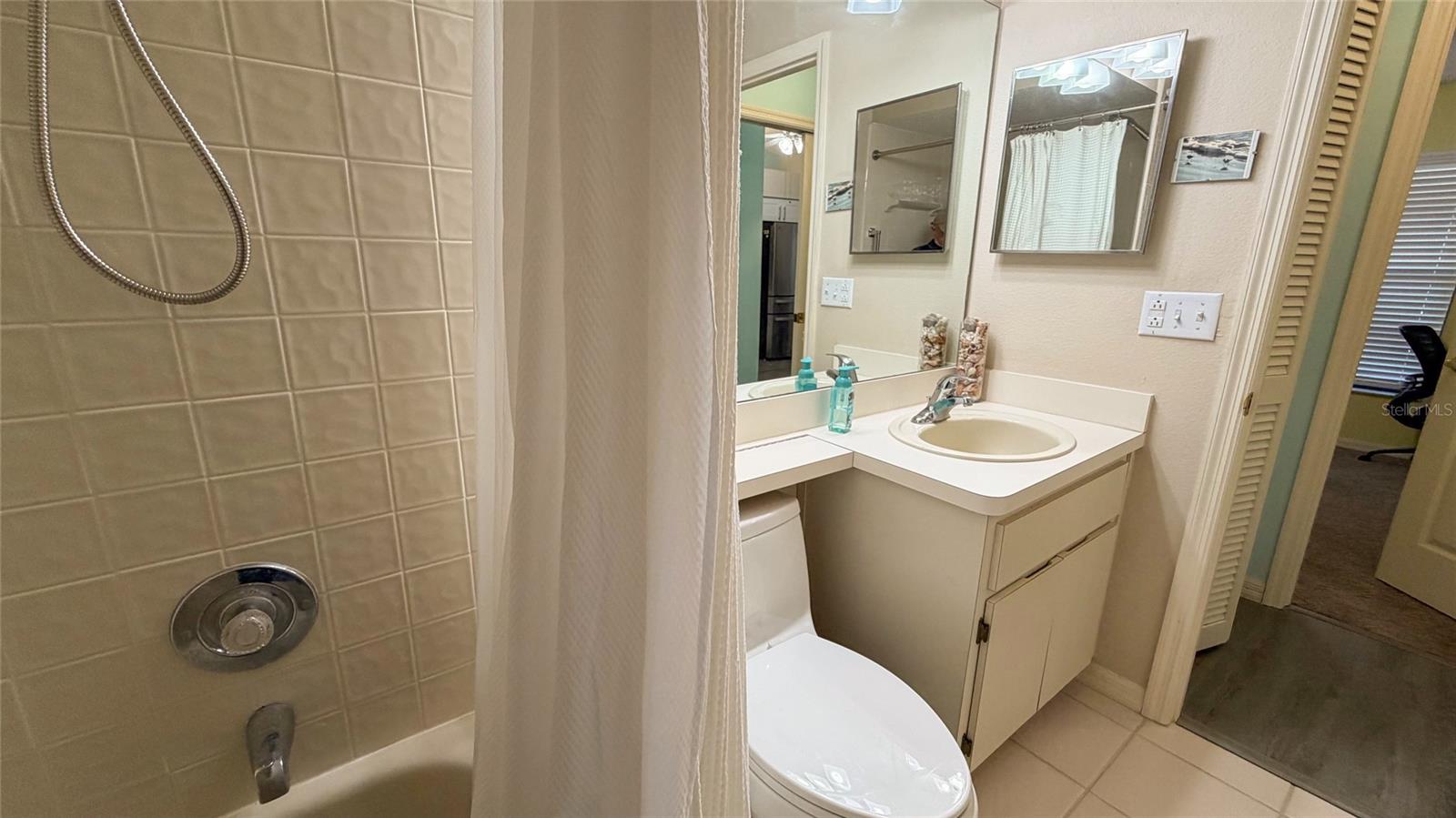 VALLEY WOOD - Residential