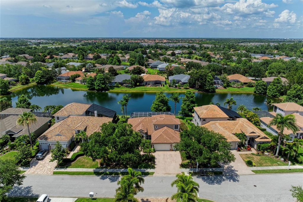Photo of 13329 Swallowtail Drive, Lakewood Ranch, FL 34202 (MLS # A4699248)