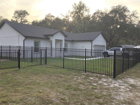 Photo of 1150 N Dean Road, Orlando, FL 32825 (MLS # O6382927)