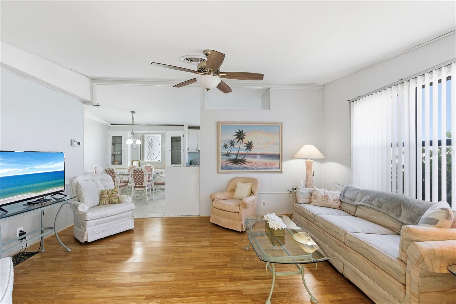 LA CASA MHP CO-OP - Residential
