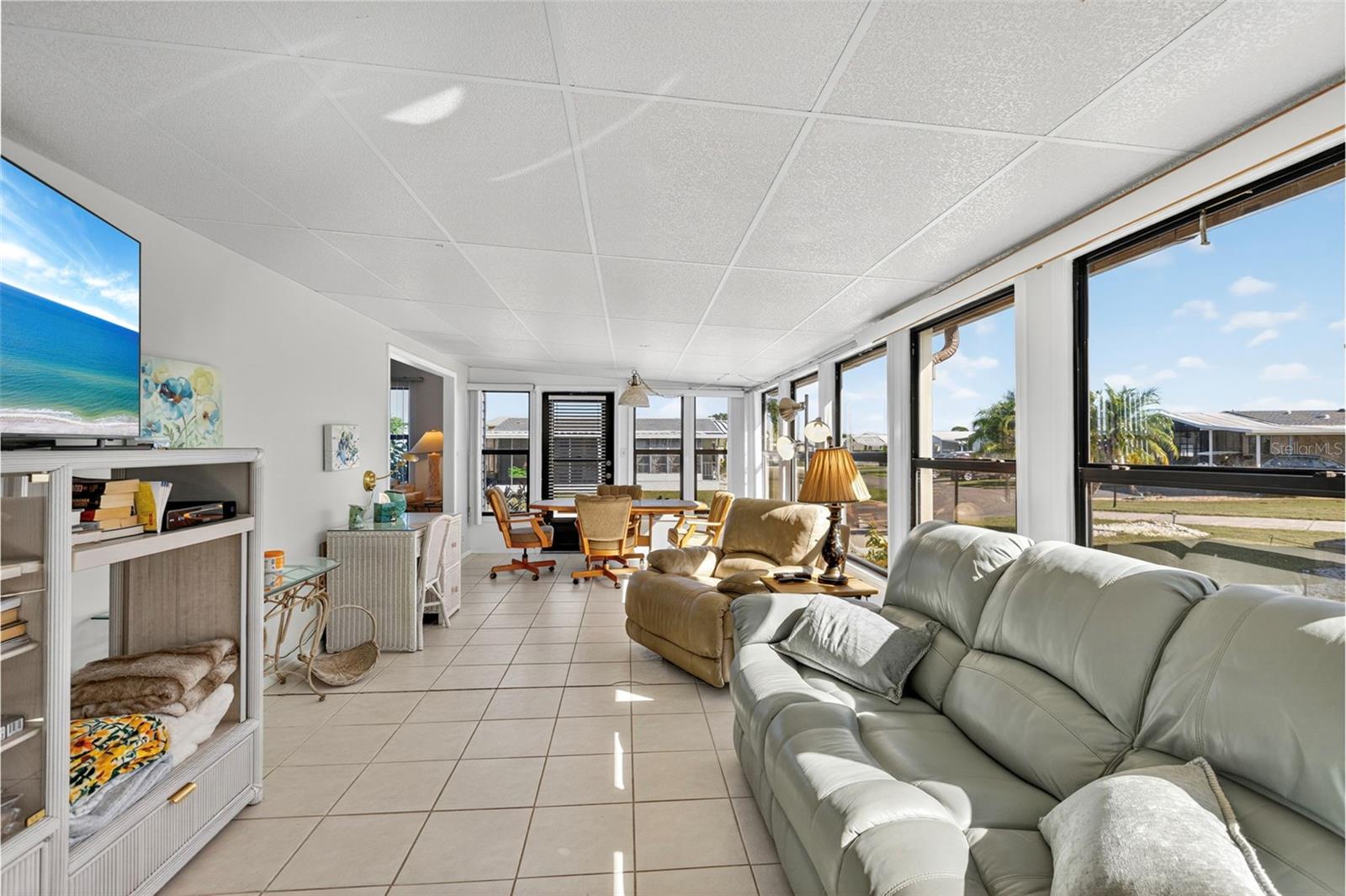 LA CASA MHP CO-OP - Residential
