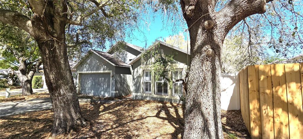 Photo of 4716 Little Denise Court, Valrico, FL 33594 (MLS # L4960268)