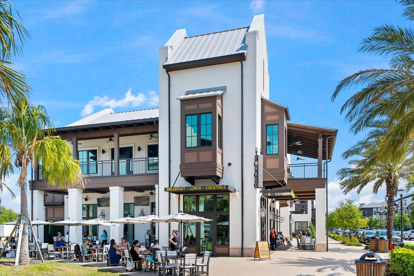 CENTRE LAKE - Residential Lease