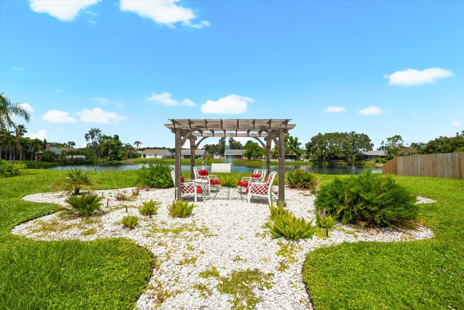 CENTRE LAKE - Residential Lease