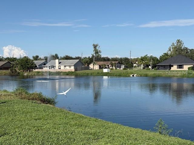 CENTRE LAKE - Residential Lease