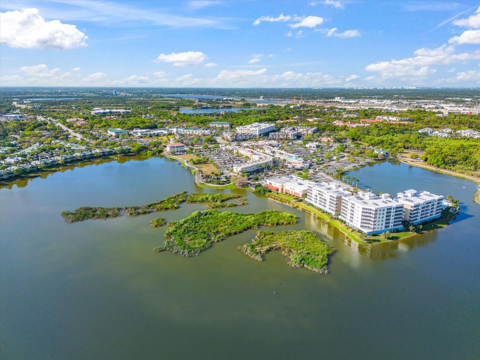 CENTRE LAKE - Residential Lease