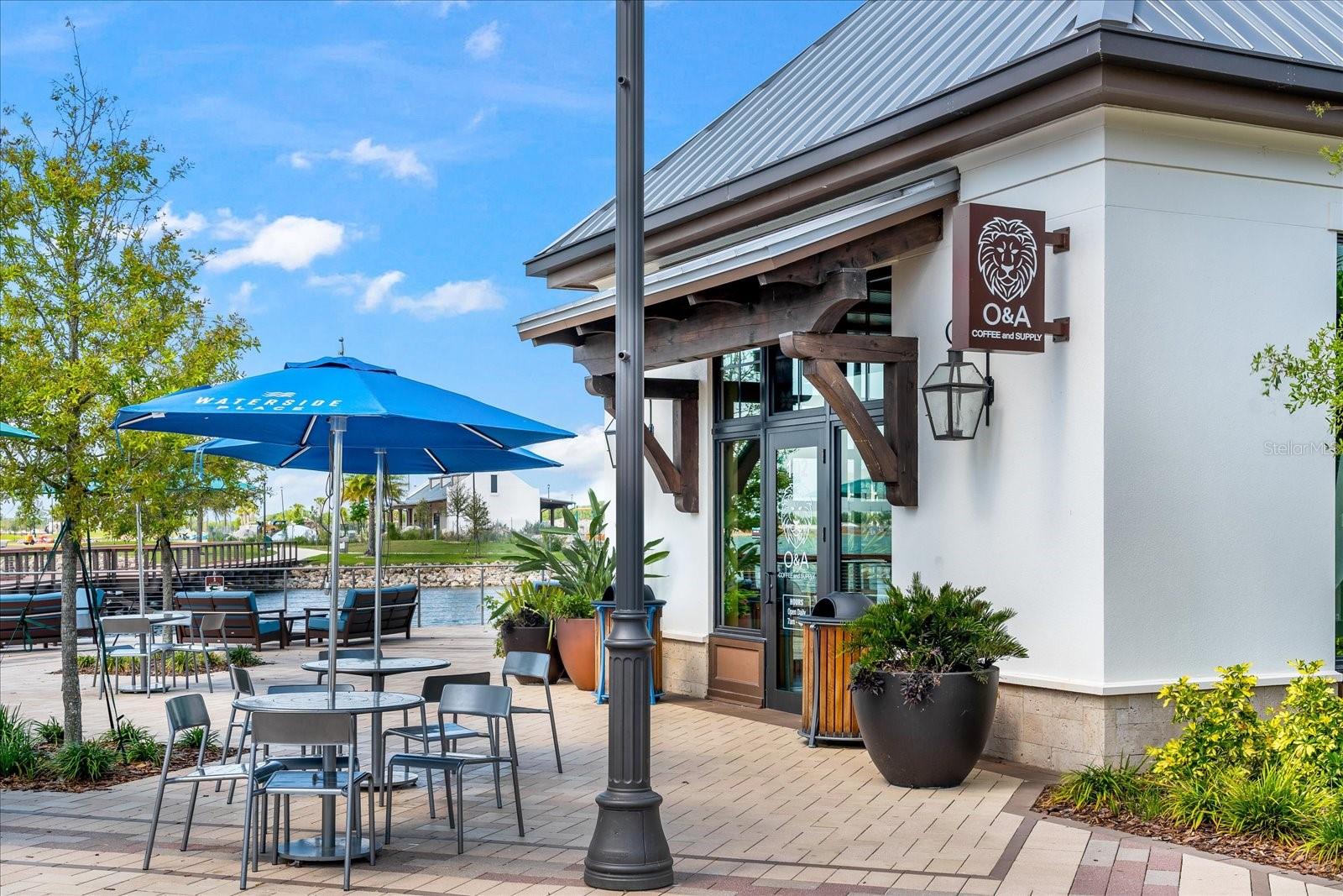 CENTRE LAKE - Residential Lease