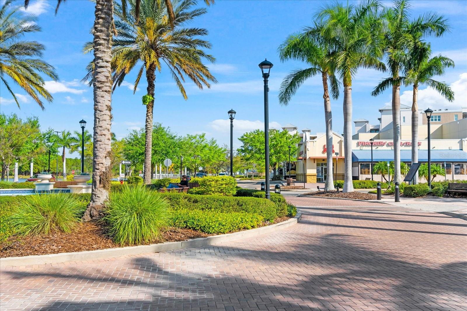 CENTRE LAKE - Residential Lease