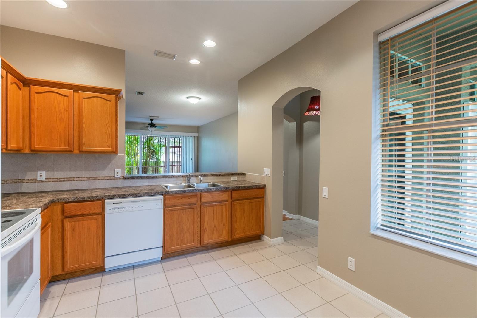 PARK PLACE TWNHMS - Residential Lease