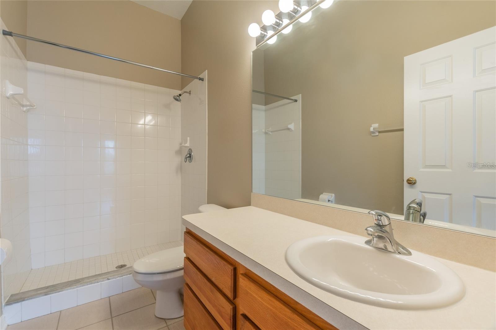 PARK PLACE TWNHMS - Residential Lease