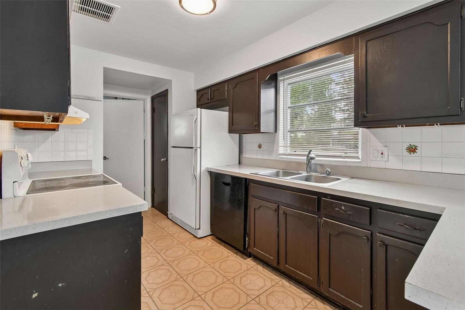 TIFFANY TERRACE - Residential