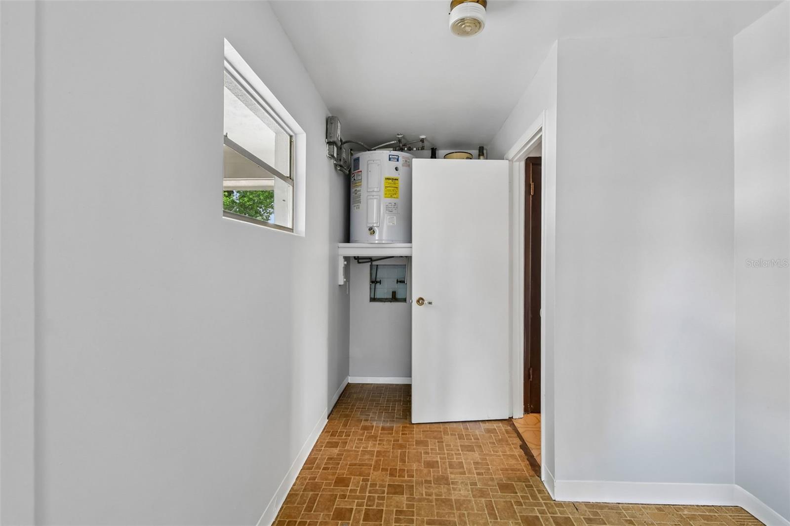 TIFFANY TERRACE - Residential