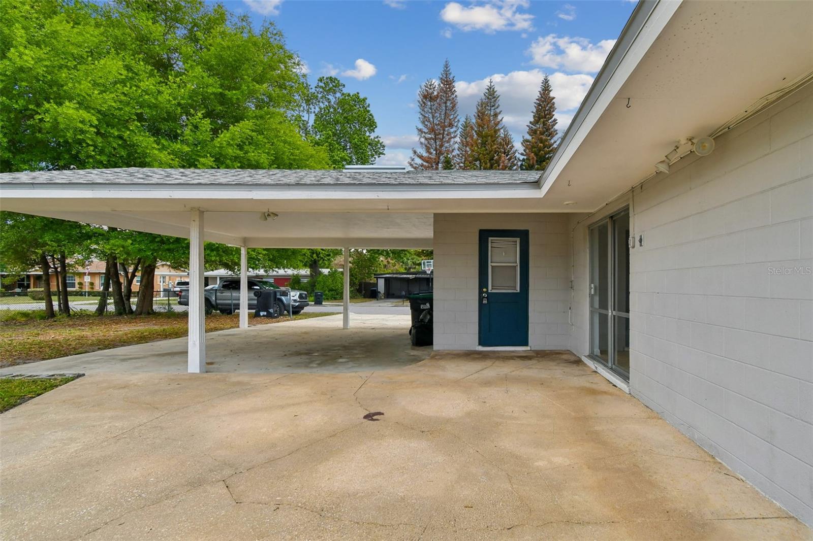 TIFFANY TERRACE - Residential