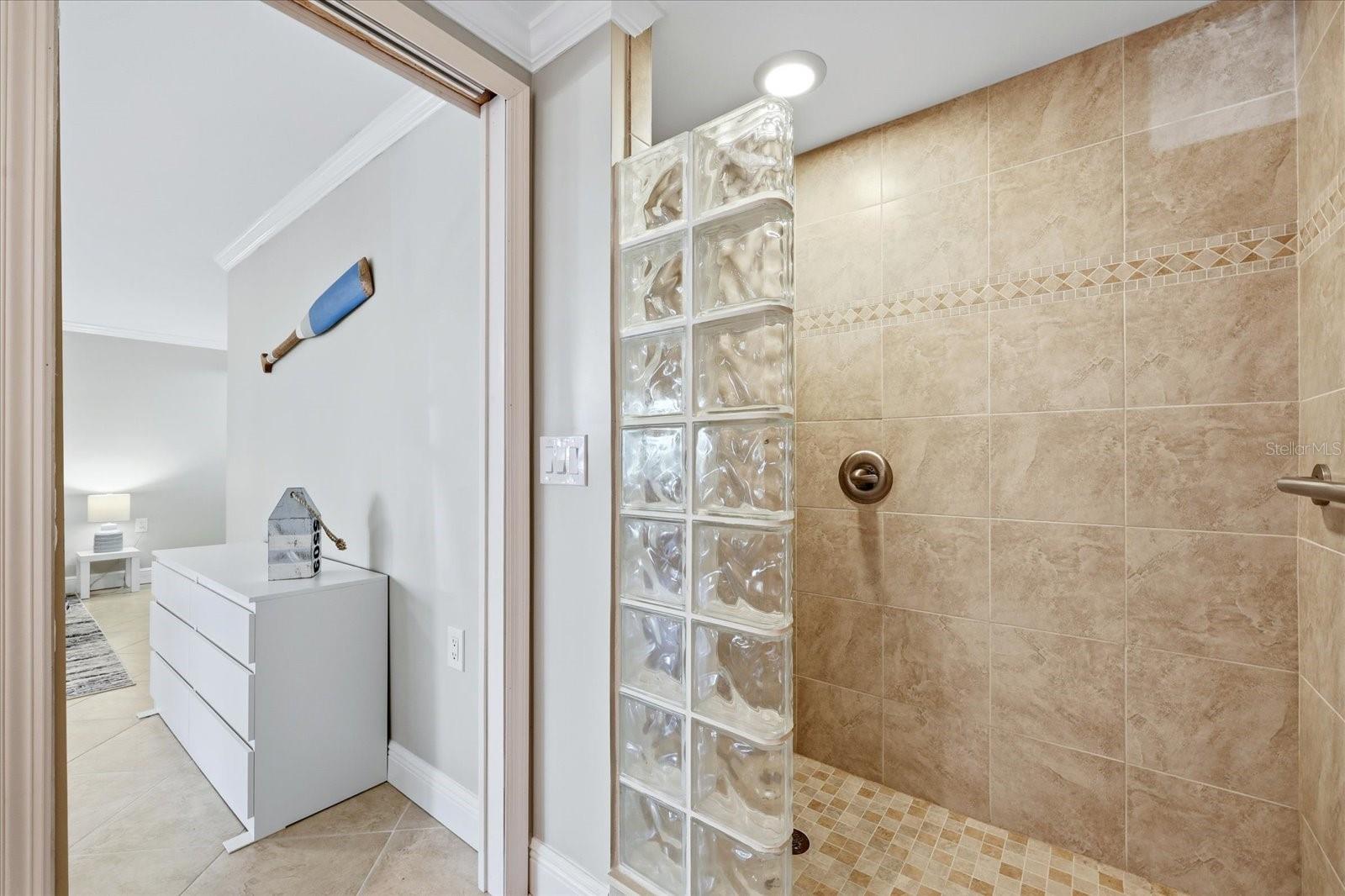 VILLAGE OF PARADISE ISLAND - Residential