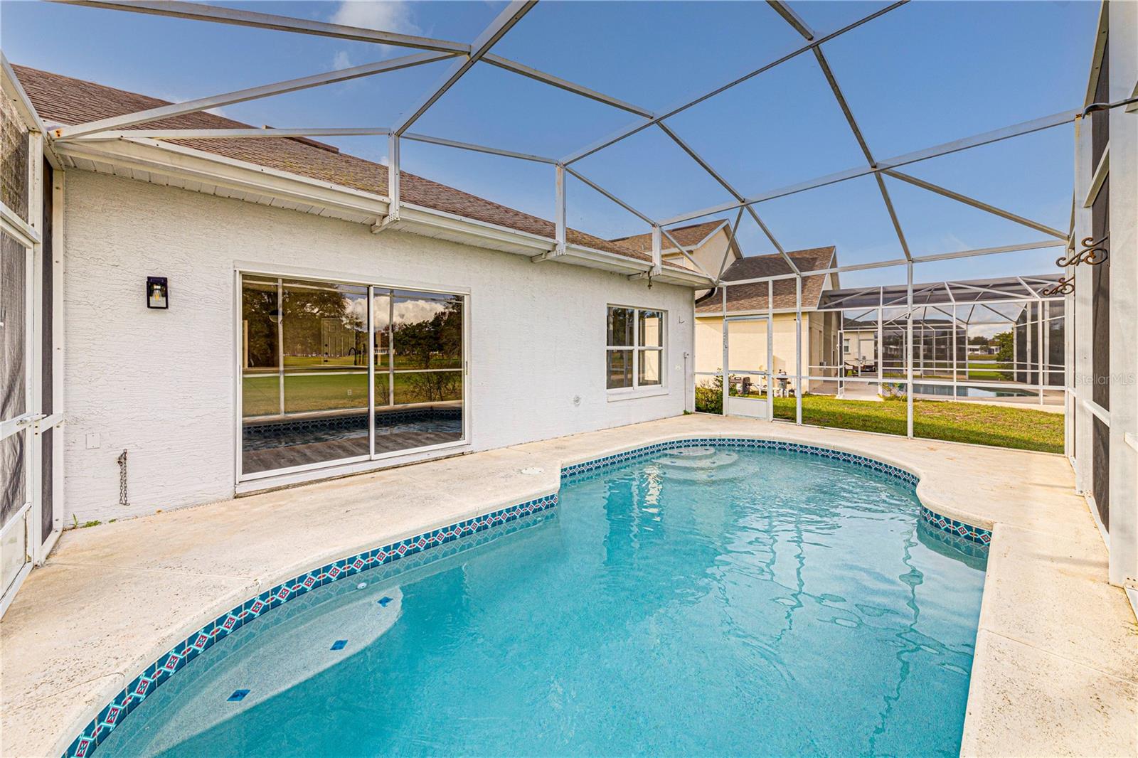 FAIRWAYS LAKE ESTATES - Residential