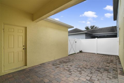 A home in APOPKA