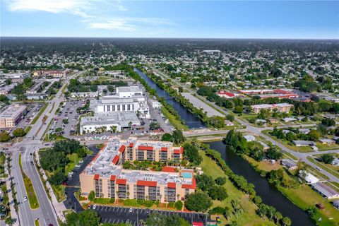 Condominium in PORT CHARLOTTE FL 21405 OLEAN BOULEVARD 37.jpg