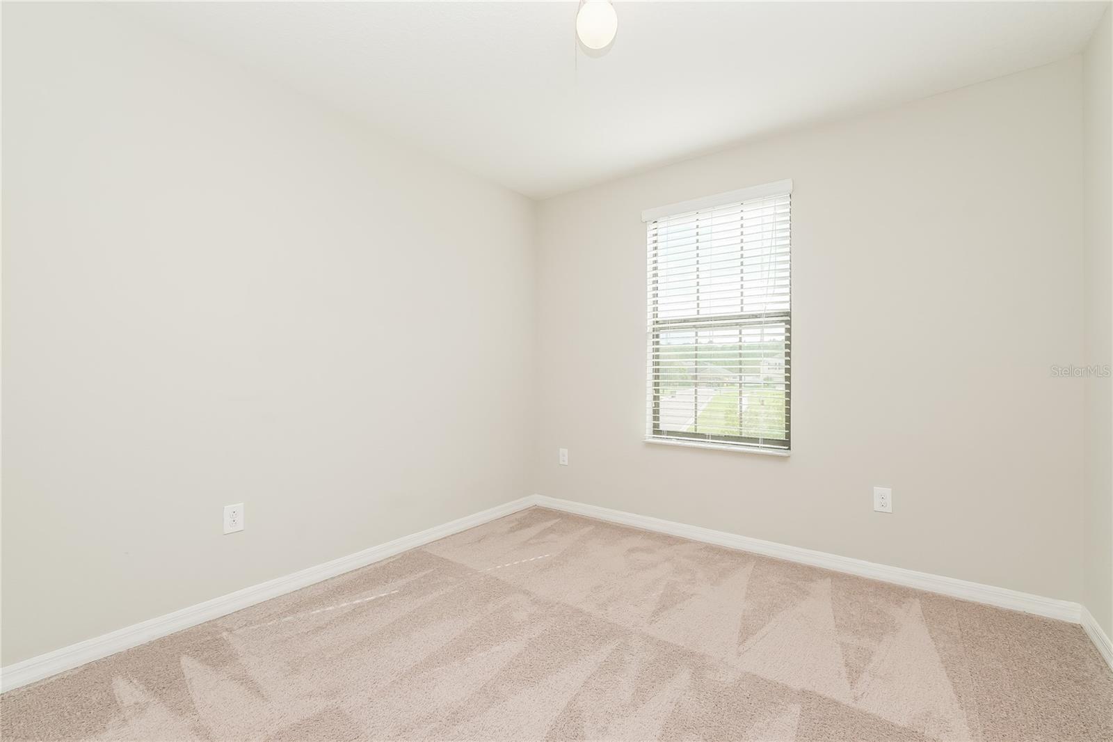 SILVERADO RANCH SUB - Residential Lease