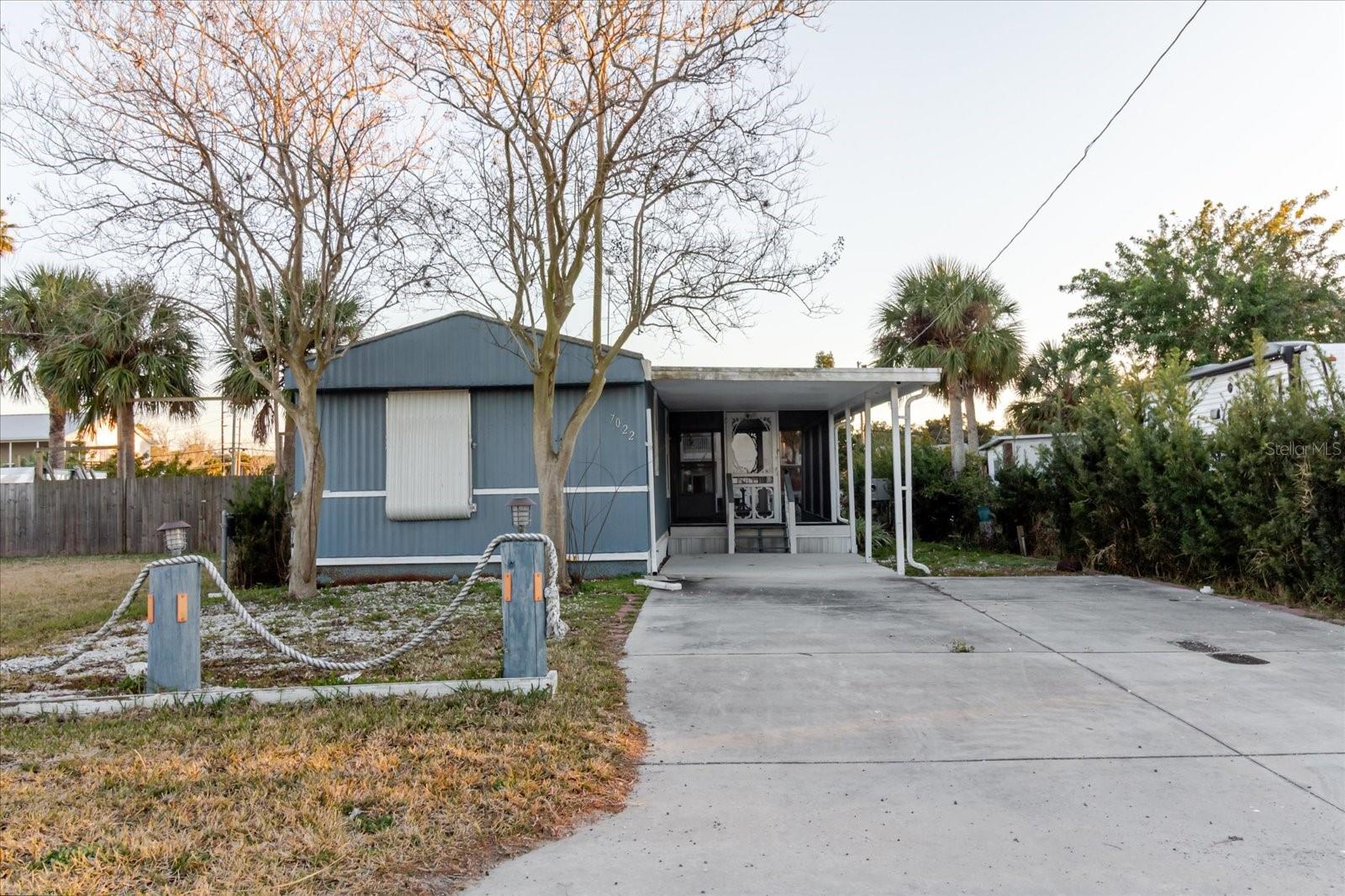 CAPE CAY - Residential