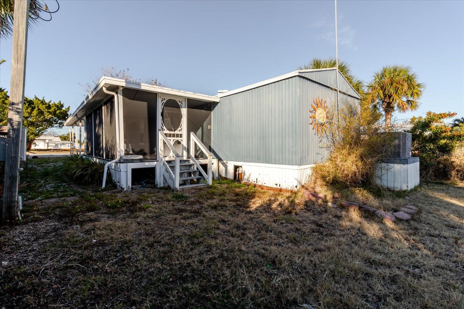 CAPE CAY - Residential