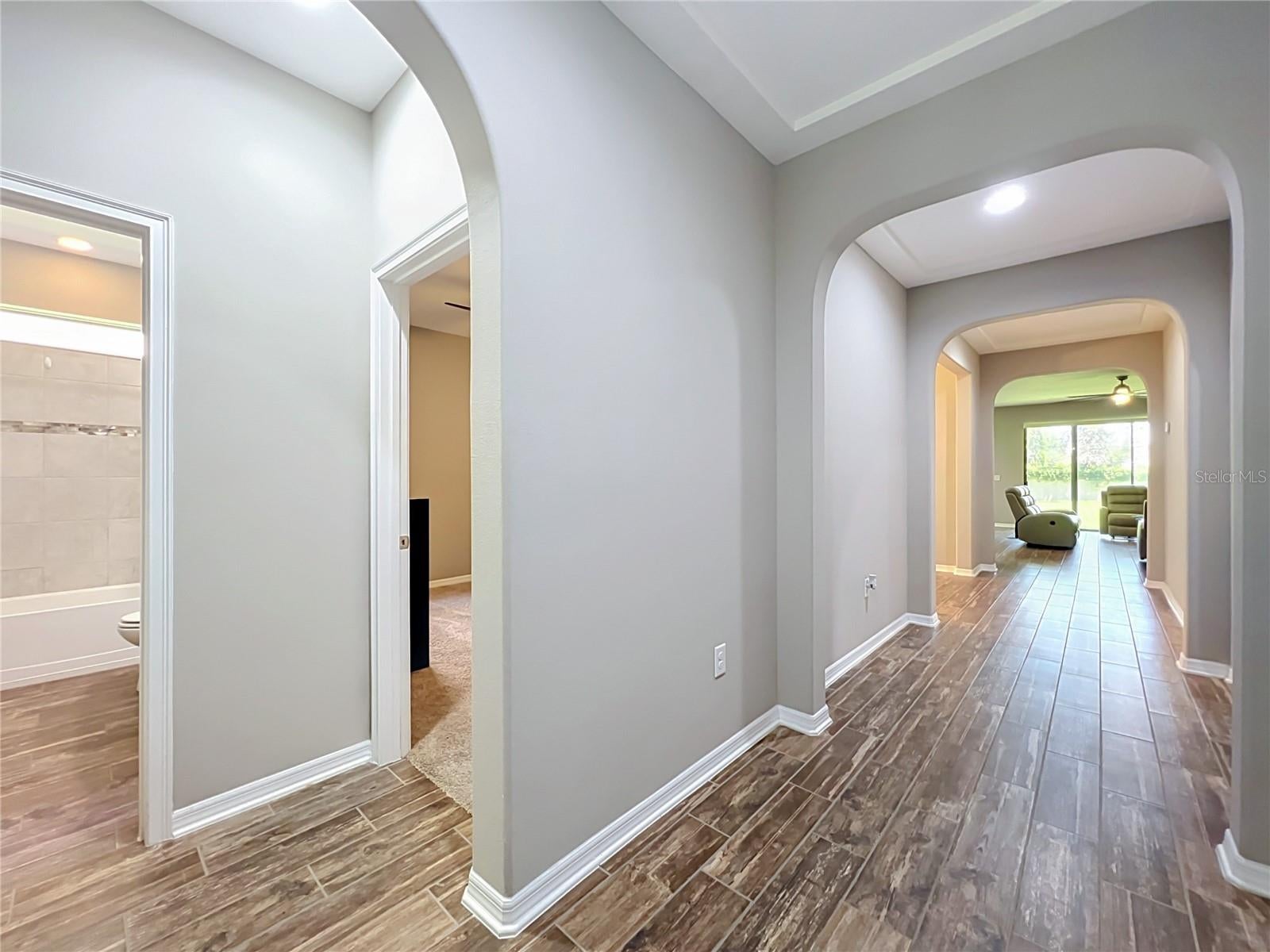1824 ARDEN OAKS DRIVE